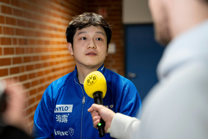 开云体育-樊振东穿蓝球衣进多特蒙德更衣室创纪录|可爱_新浪体育_新浪新闻