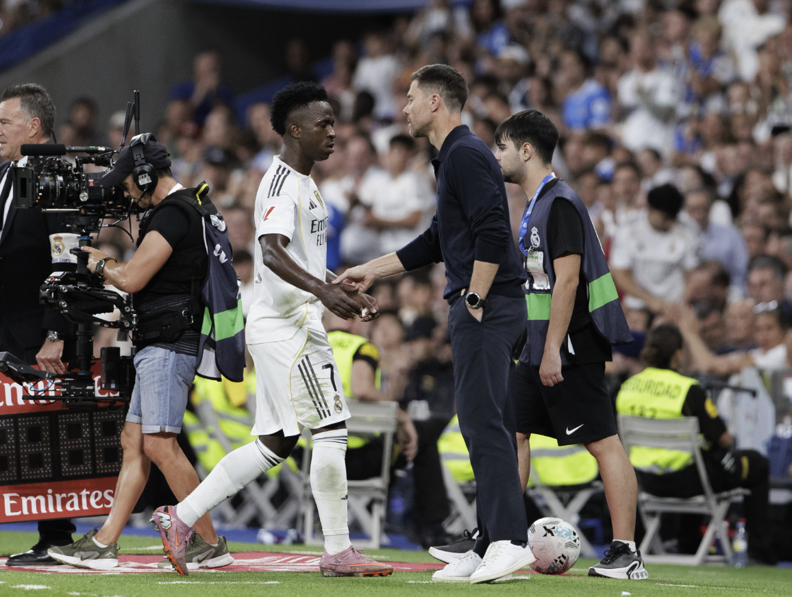 体育视频直播-阿隆索怒了！斥责高层：解雇我是错误且不公的 亨利：佛爷昏庸