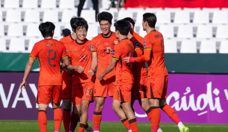 app下载-0-1爆冷!1-0绝杀!U23亚洲杯：黑马3连胜,夺冠热门出局,中国队喜讯