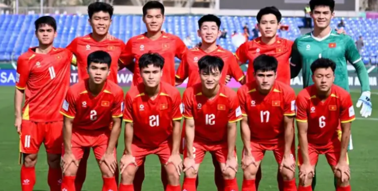 app下载-0-1爆冷!1-0绝杀!U23亚洲杯：黑马3连胜,夺冠热门出局,中国队喜讯