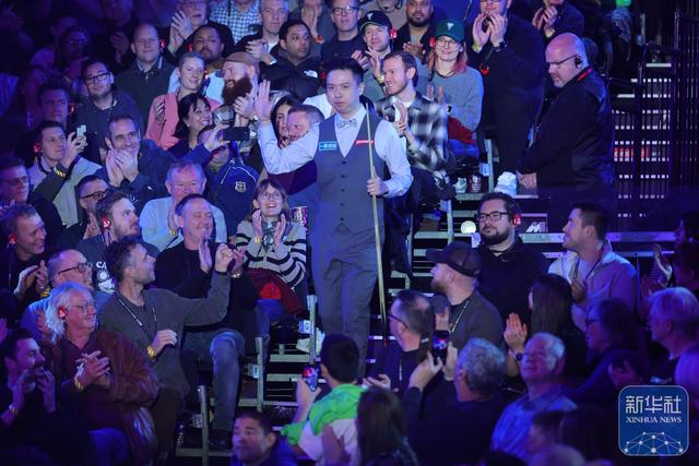 体育视频直播-斯诺克 | 大师赛：吴宜泽战胜肖国栋晋级四强|四分之一决赛|斯诺克大师赛|中国大师赛|比赛|中国选手_新浪体育_新浪新闻