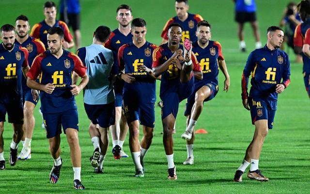 app下载-【解码西班牙】恩里克当真比哈维更懂用“巴萨系”？