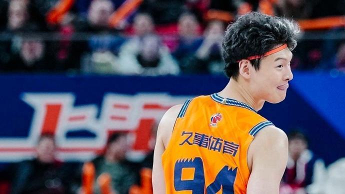 kaiyun 官网-王哲林的32岁生日愿望：希望有一天，我们可以站上那个领奖台