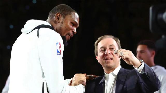 1658763628442091120.jpg app下载-【体坛篮球秀】勇士夺冠不公平?这么说公平吗?