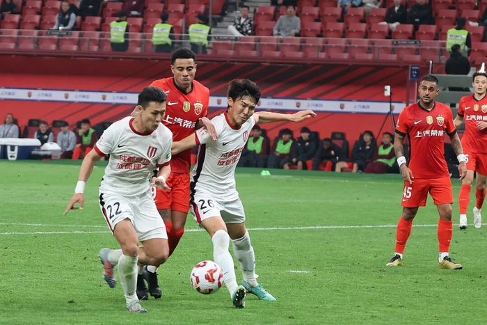 冠军前锋的新旅程！古斯塔沃：选择河南是缘分，头球是我的最强武器|河南队|路易斯-古斯塔沃|古斯塔沃-博乌|中超联赛|足协_新浪体育_新浪新闻