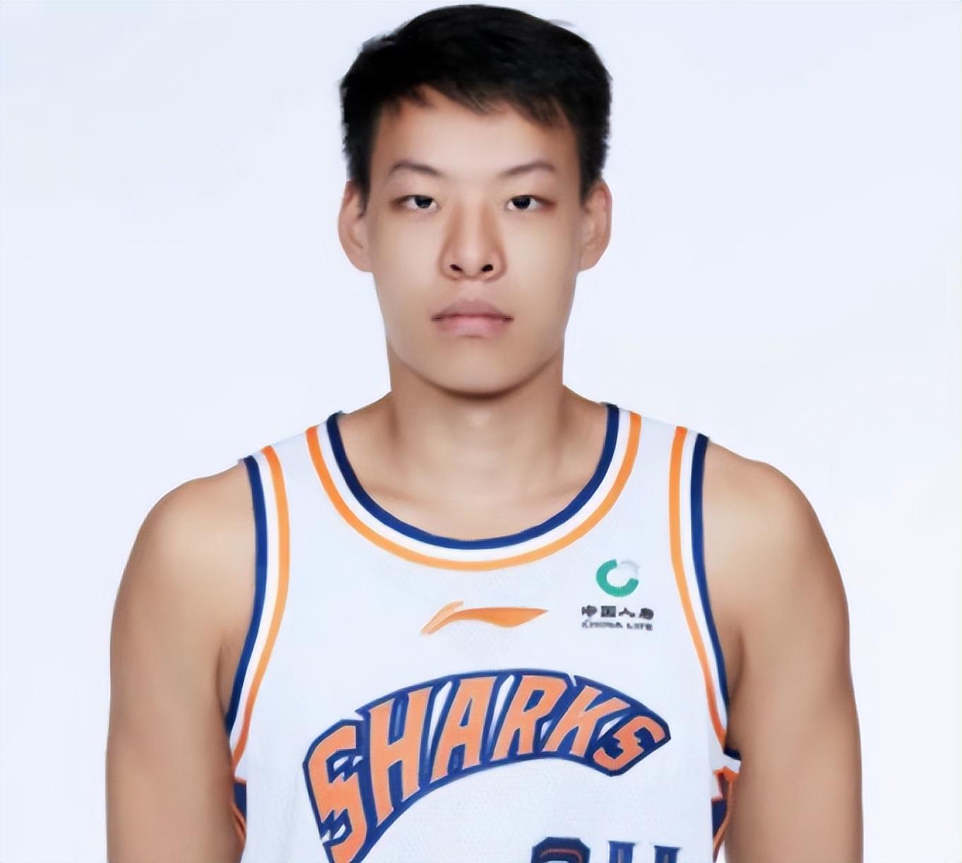 上海110-80福建4利好！弗格终于回暖，2小将进步，古德温立竿见影