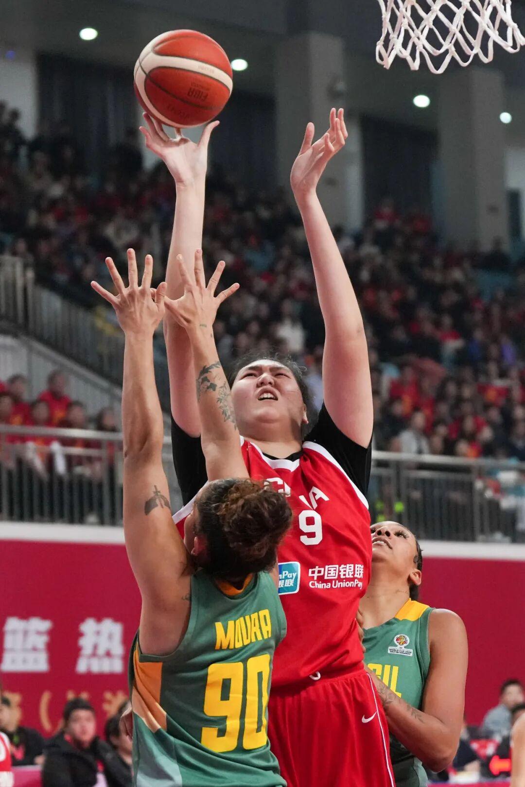 开云体育-老帅宫鲁鸣接手的中国女篮，到底怎么了？