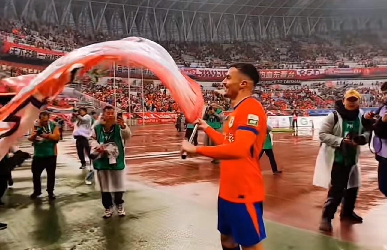 kaiyun 官网-阿尔瓦罗：我还在慢慢进步，个人的体能状态也在慢慢提高