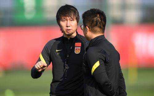 kaiyun 官网-马德兴：亚冠三重挑战，2021中国足球面临两难抉择！