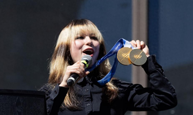 app下载-刘美贤衣锦还乡:我爱奥克兰! 已退出世锦赛未来两个月有26场商演|冬奥会|美国|米兰冬奥会|花样滑冰|米兰_新浪体育_新浪新闻