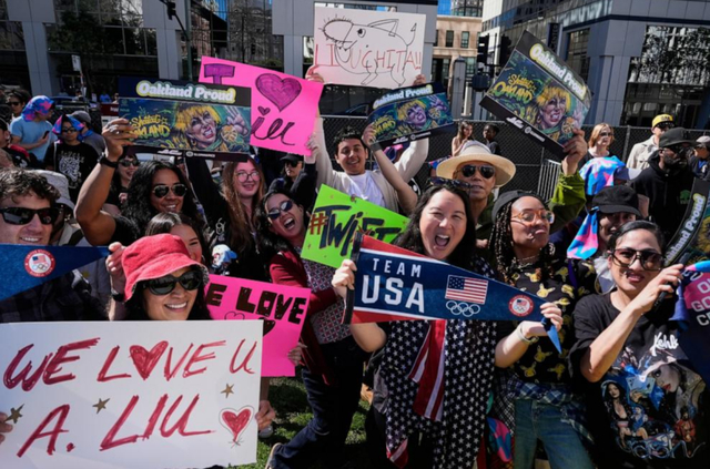 app下载-刘美贤衣锦还乡:我爱奥克兰! 已退出世锦赛未来两个月有26场商演|冬奥会|美国|米兰冬奥会|花样滑冰|米兰_新浪体育_新浪新闻